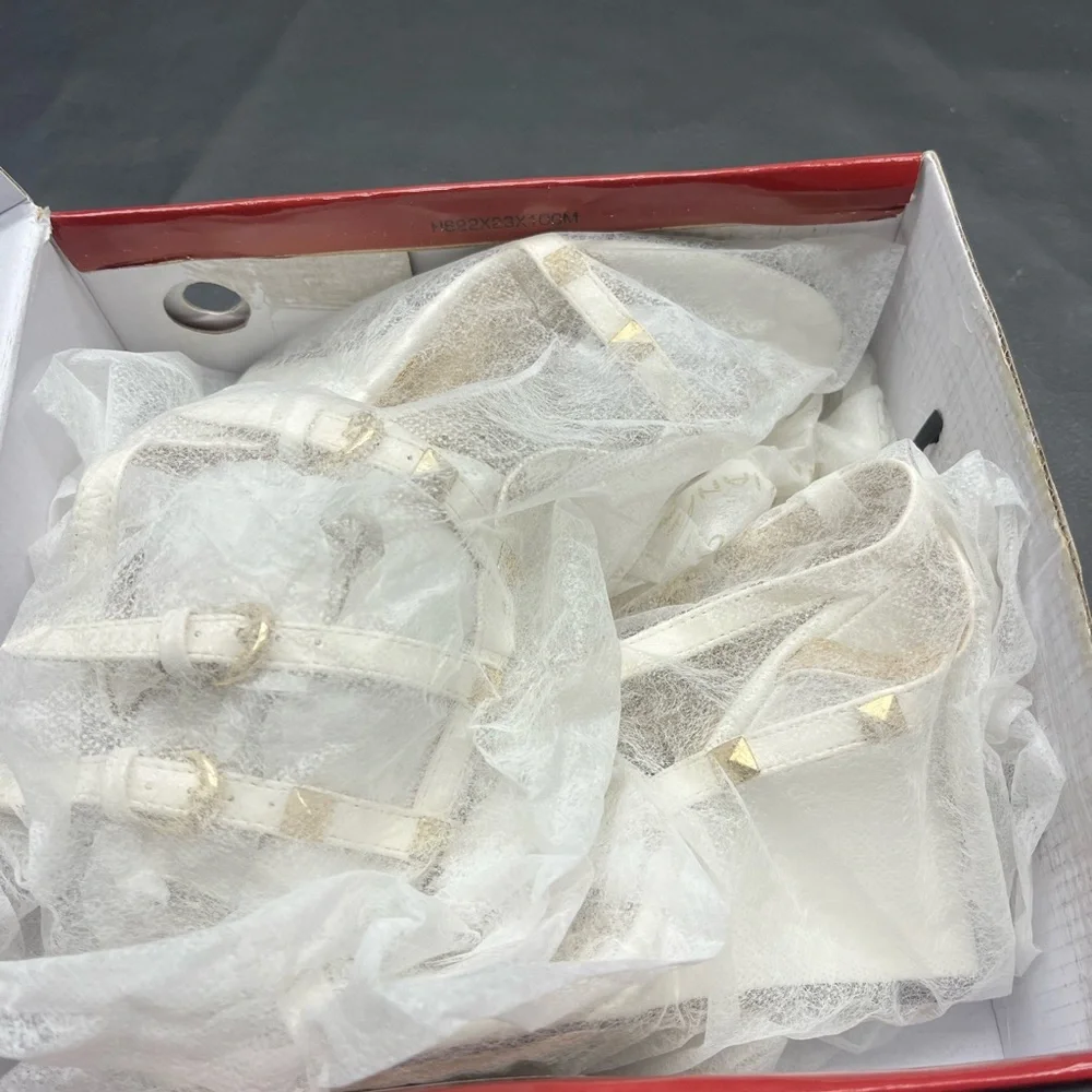 Liliana wedge shoes - Brand new in box - Size 6.5 - Picture 6 of 7